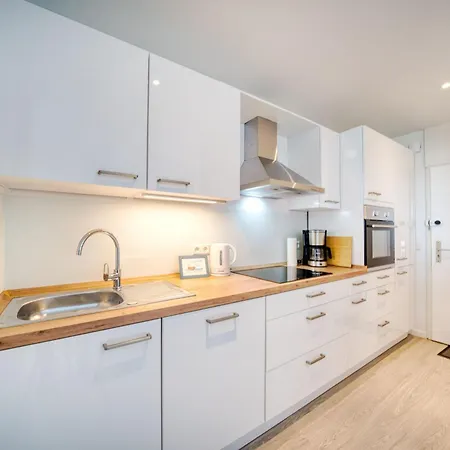 - Haus F, App 0f0601 Apartment